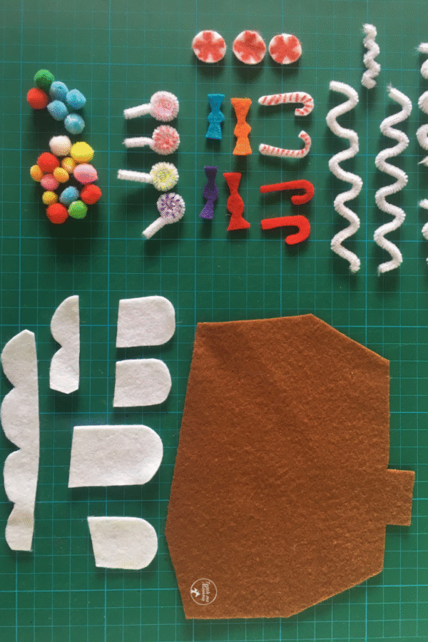 gingerbread house1
